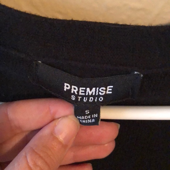 Cardigan - Picture 2 of 2